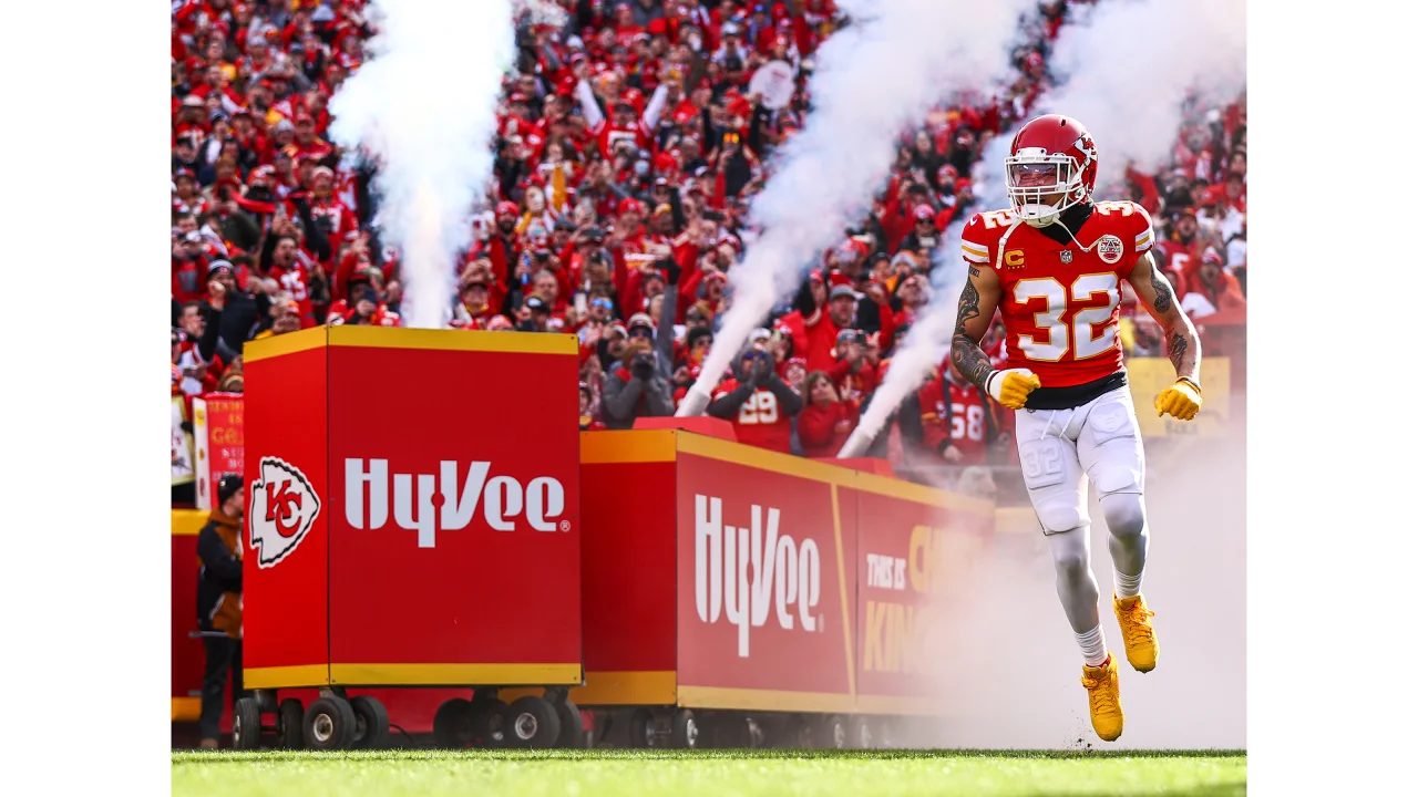 Kansas City Chiefs Free Agents-To-Be Orlando Brown And Tyrann